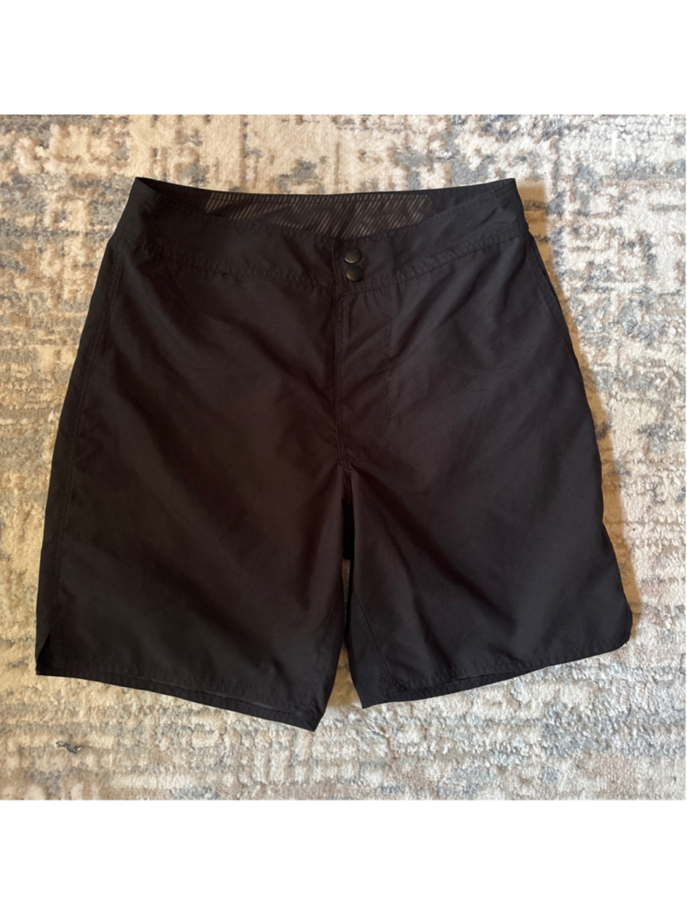 EUC Women's ZARA Black Bermuda Lightweight Shorts - Size S